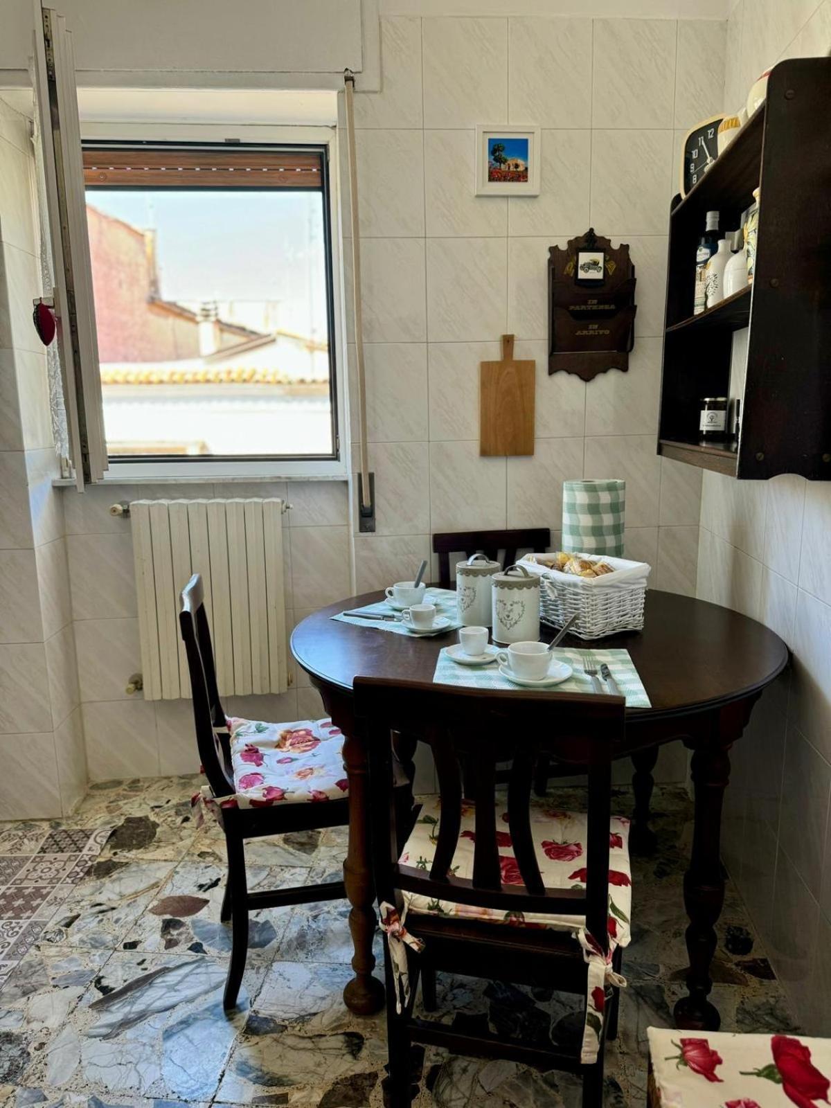 Ely House Διαμέρισμα Monte SantʼAngelo Εξωτερικό φωτογραφία
